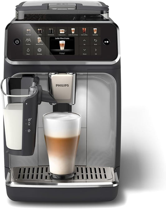 Serie 5500 Kaffeevollautomat – LatteGo Milchsystem, 20 heiße und kalte Kaffeespezialitäten, 40% leiser mit SilentBrew, QuickStart, Schwarz und Silber (EP5546/70)