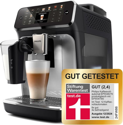 Serie 5500 Kaffeevollautomat – LatteGo Milchsystem, 20 heiße und kalte Kaffeespezialitäten, 40% leiser mit SilentBrew, QuickStart, Schwarz und Silber (EP5546/70)